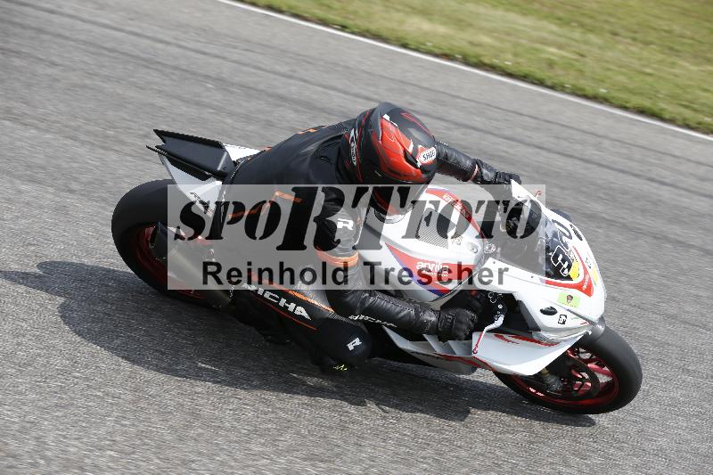 /24 08.06.2025 TZ Motorsport ADR/Gruppe gelb/390